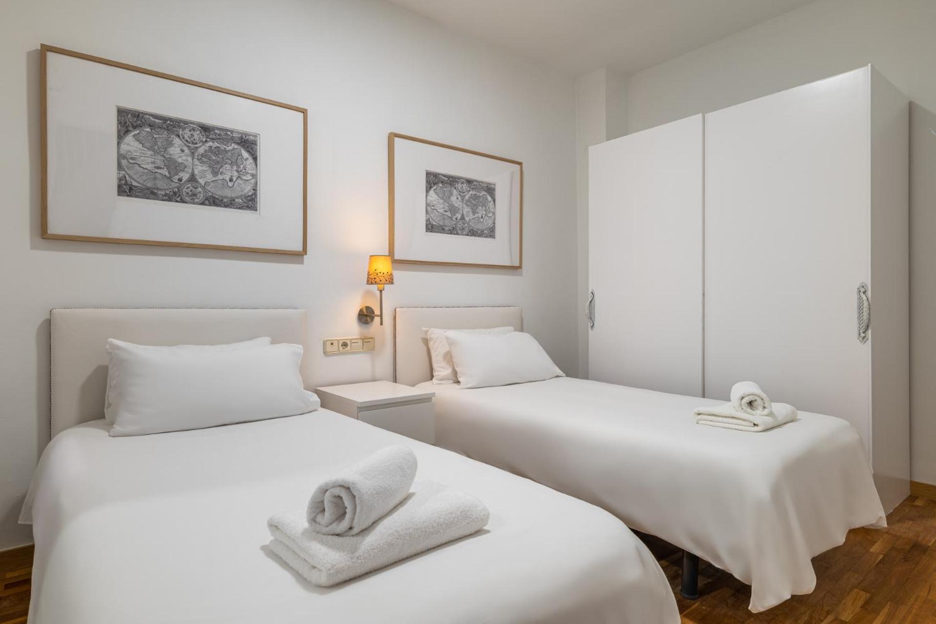 Apartamento U-nique Creu Coberta Ii