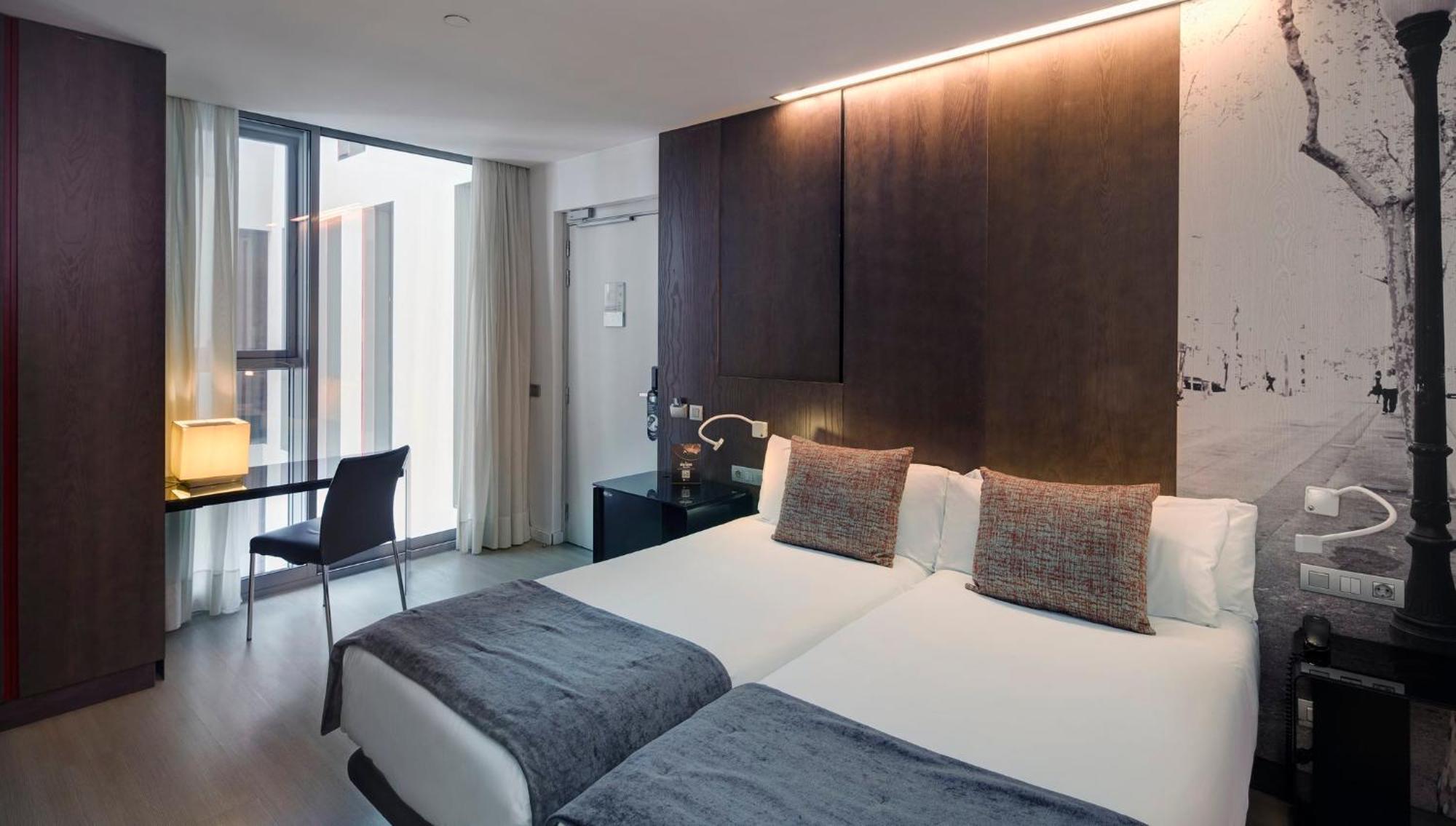 Hotel Sercotel Rosellón 4*