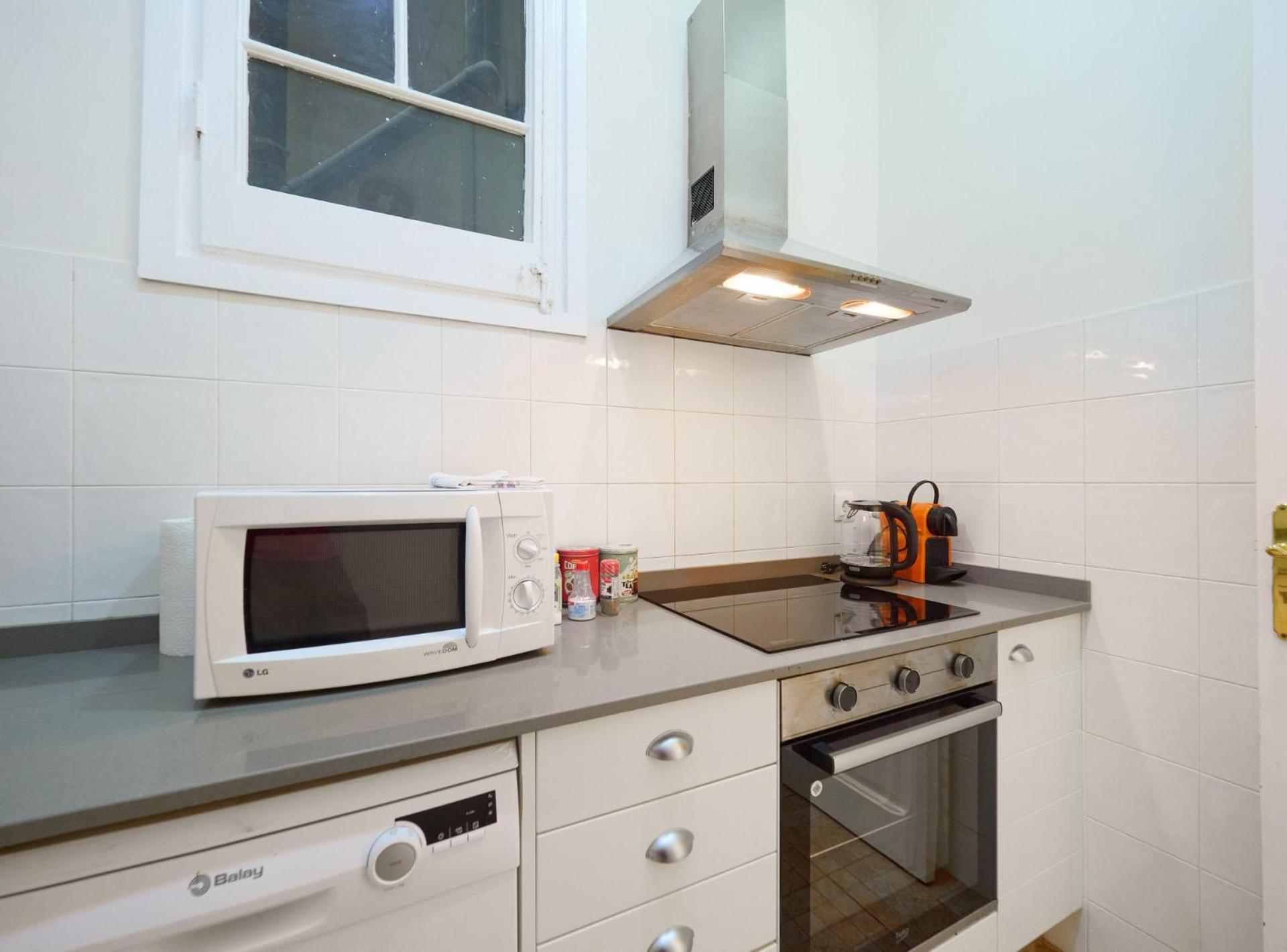 Barcelonaforrent The Living Apartment *