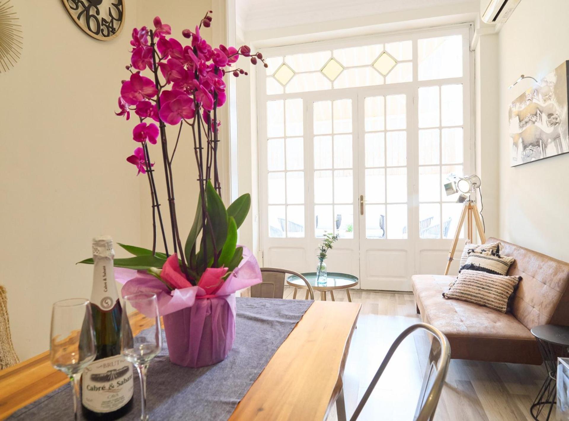 Barcelonaforrent The Living Apartment Barcelona