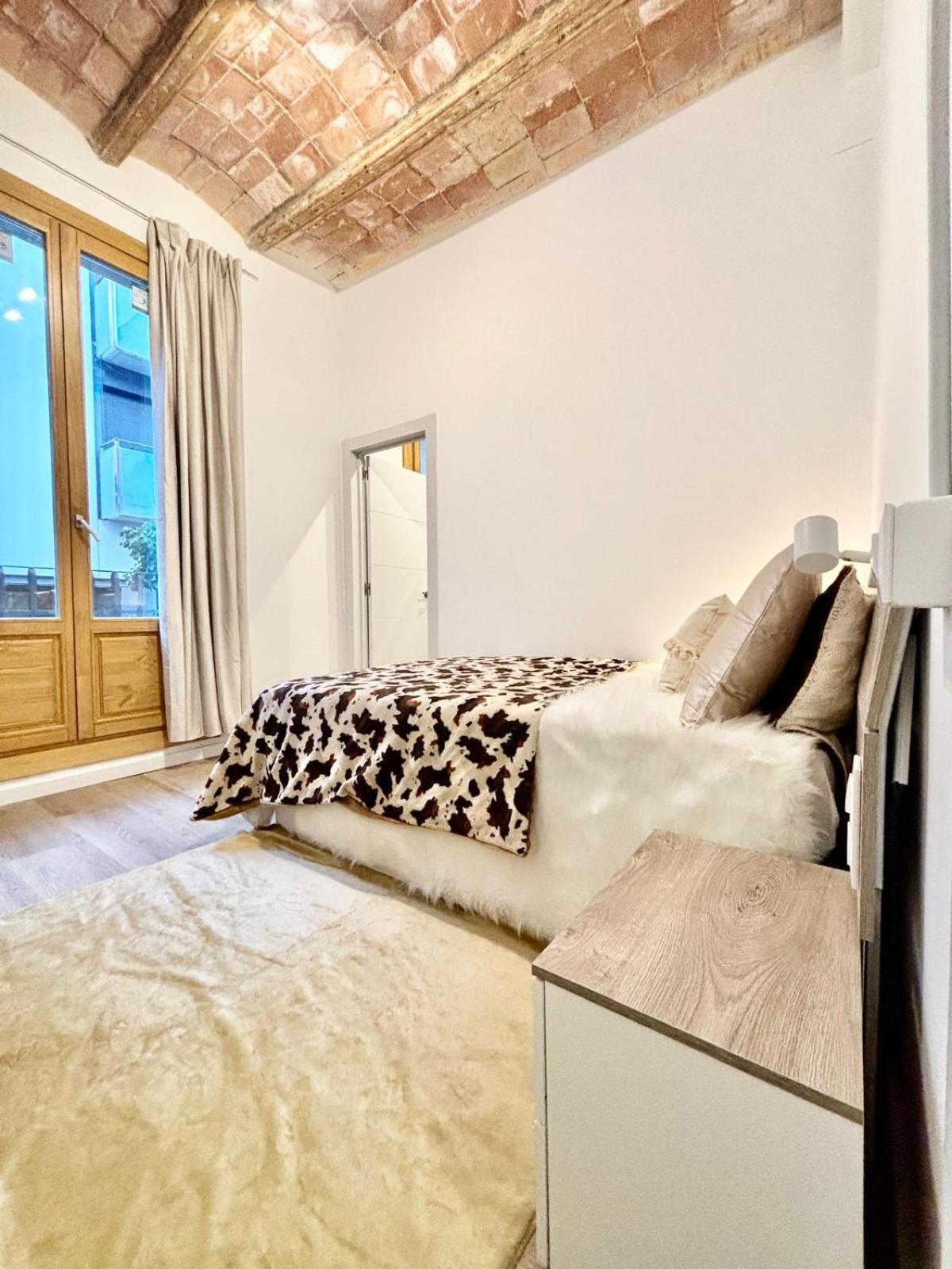 Apartamento Piso En Gracia De 3 Dobles Suits Barcelona