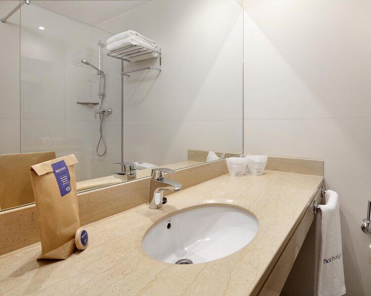 Hotel Hcc Taber
