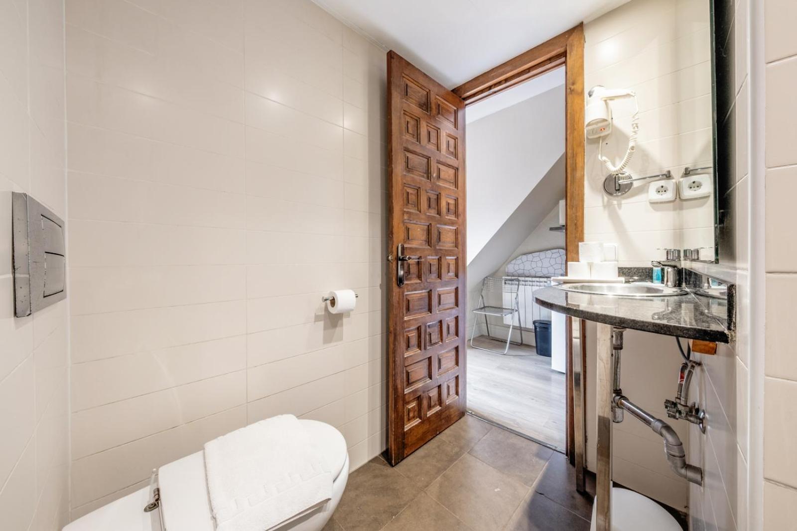 Ainb Picasso-corders Apartamento *