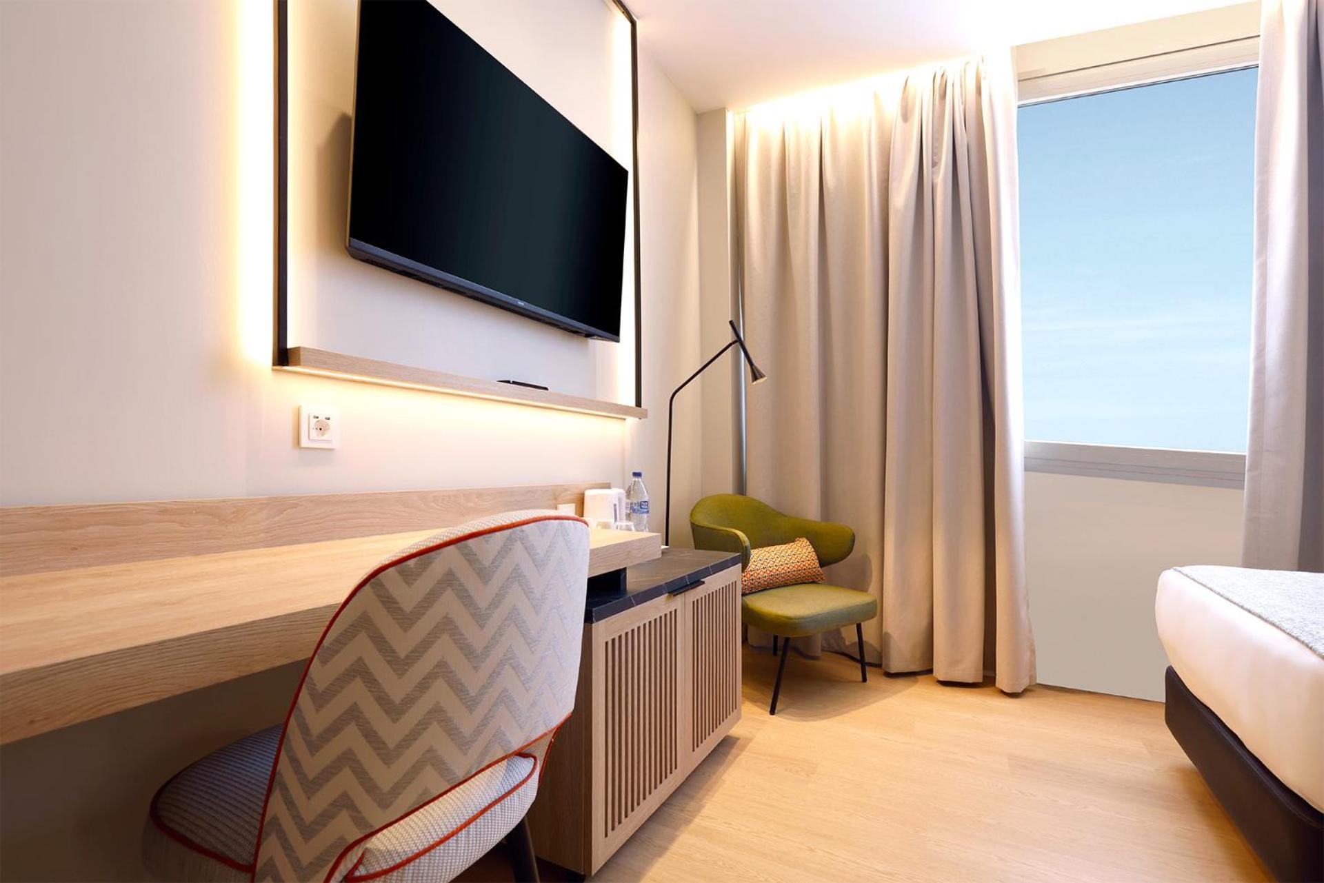 & Olimpica Hotel