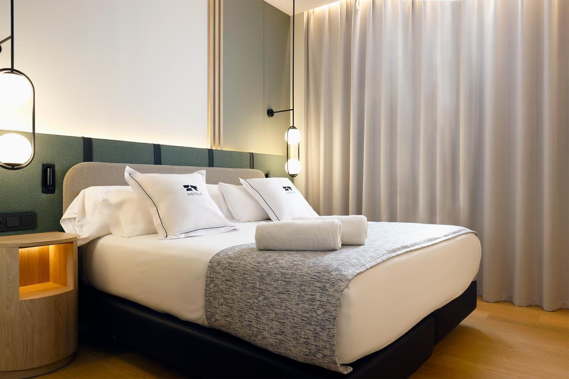 & Olimpica 4* Barcelona