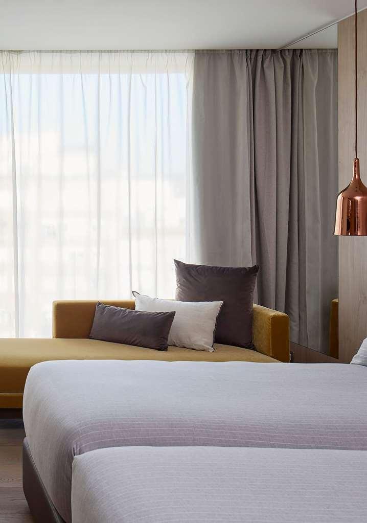 Me 5* Barcelona