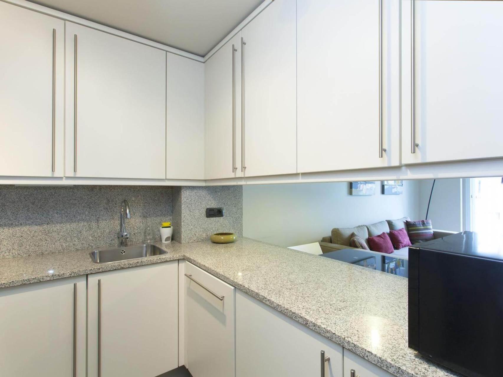 Lovely Sagrada Familia Apartamento *