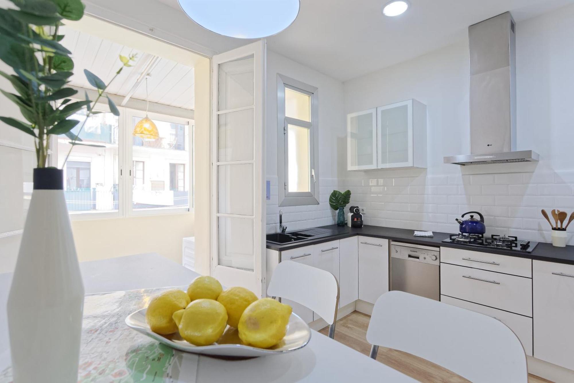 & Bright Apartment!! Barcelona