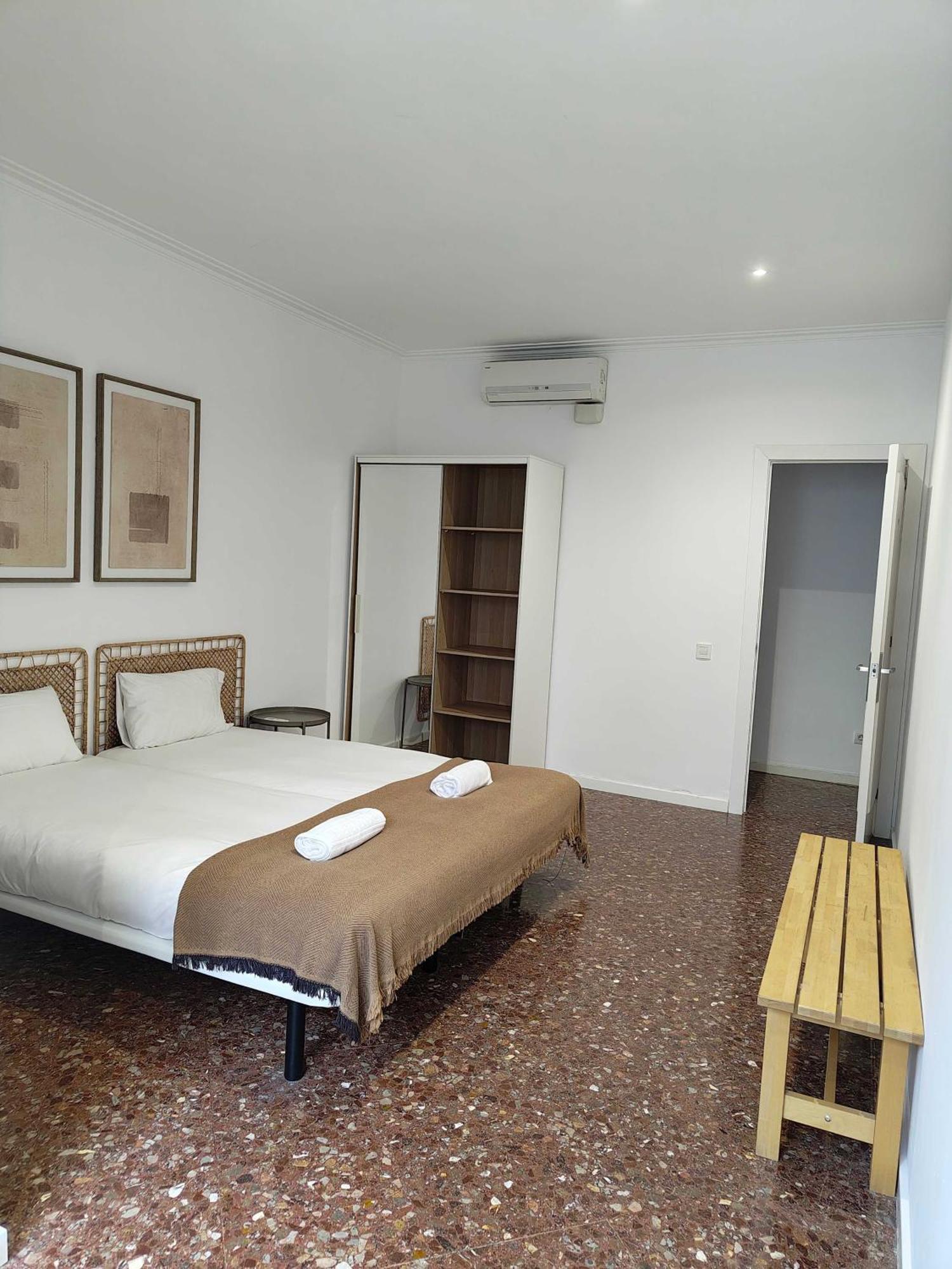 Big For 15 In The Heart Of Eixample * Barcelona