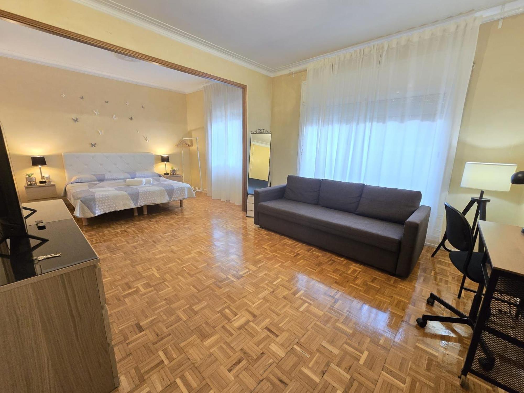 Bed and breakfast Villaroel Barcelona