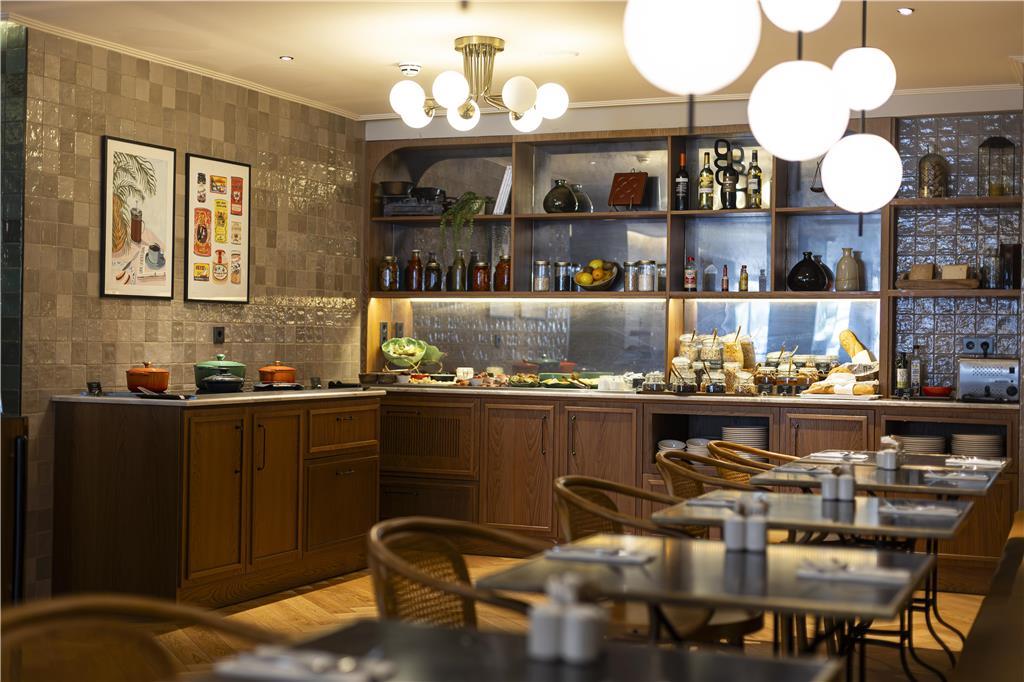 Via Sants Barcelona, Tapestry Collection By Hilton 4* Barcelona