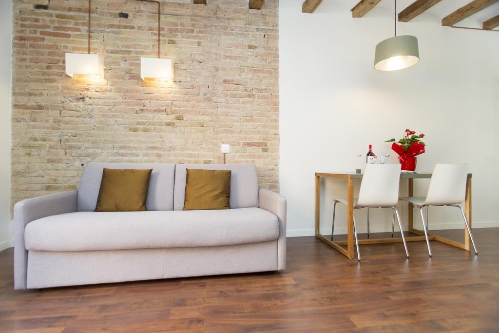 Sagrada Apartment