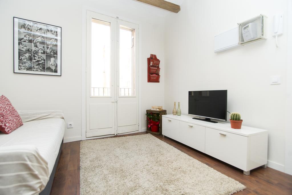 Sagrada Apartment
