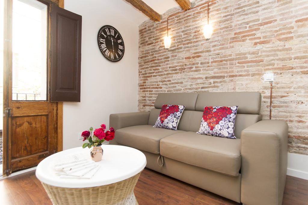 Sagrada Apartment