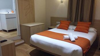 Pensión Travel 3*