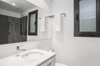 Fira By Gaiarooms Apartment Barcelona