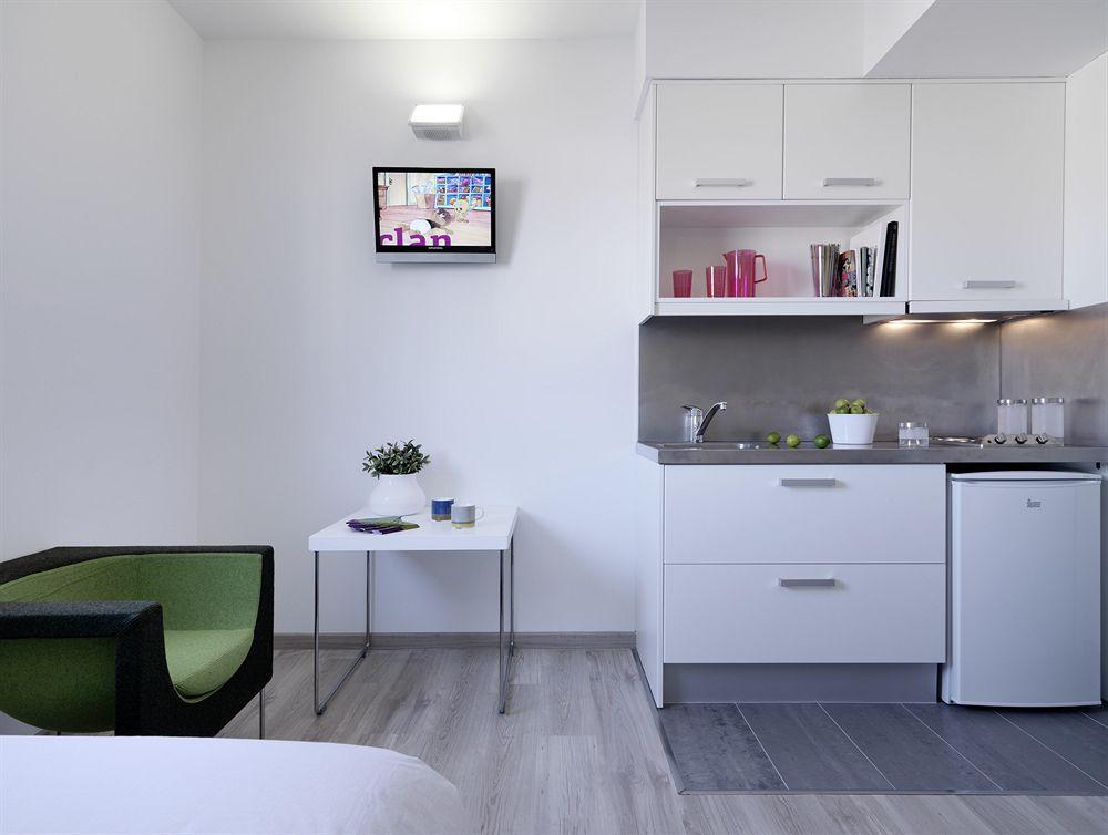 Residencia Melon District Marina Barcelona