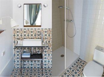 Casa Mathilda 3* Barcelona