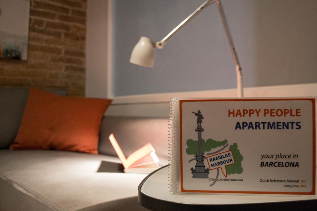 Happy People Ramblas Harbour Apartment Barcelona