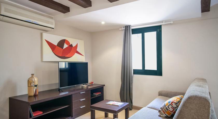 Ramblas Liceu Apartment *