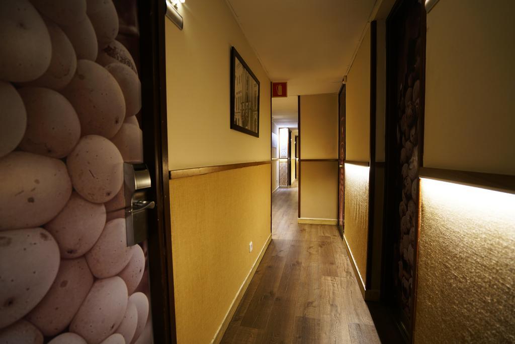Adagio Hotel