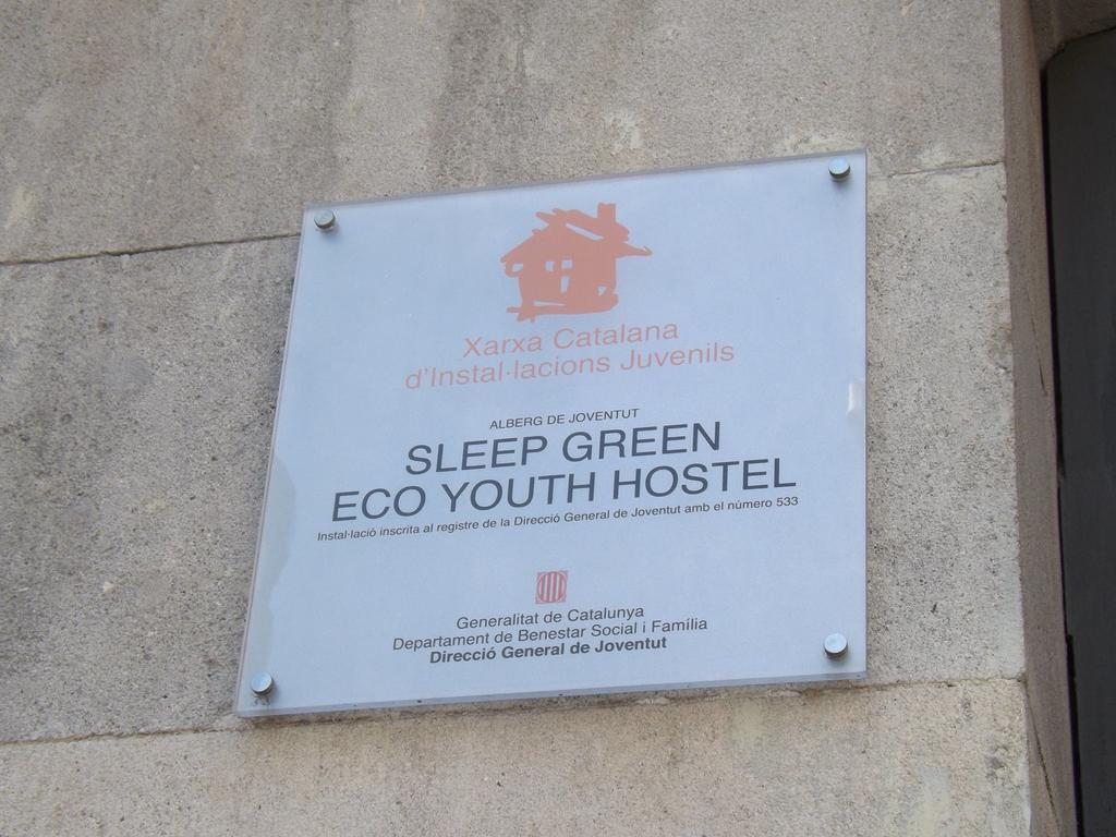 Sleep - Certified Eco Youth Hostal *
