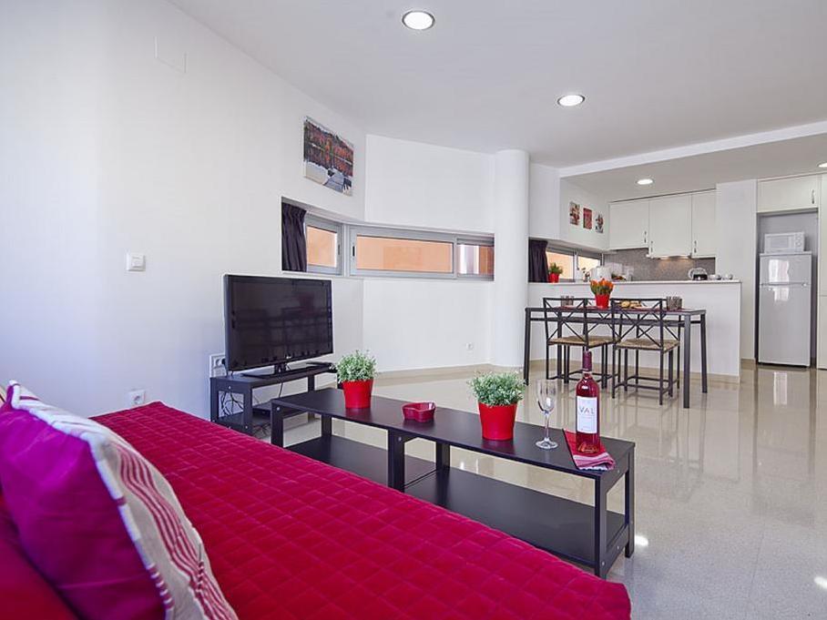 Hotel Charm Paralel 2*