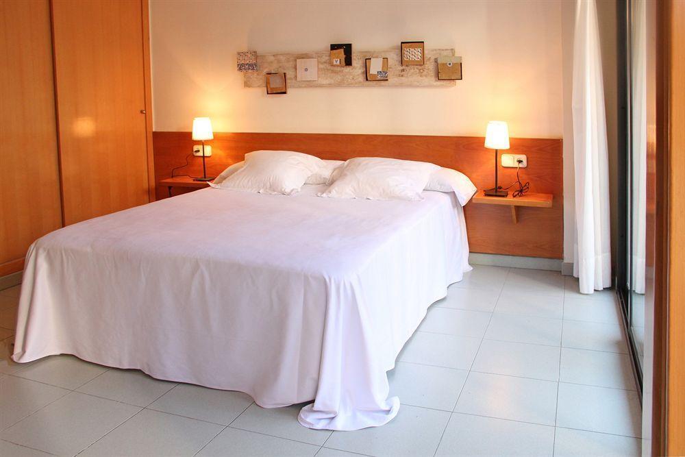 Yays Sagrera Boutique Apartamento *