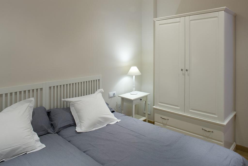 Flateli Pelai Apartamento *