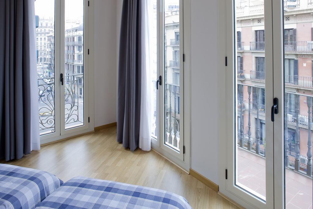 Flateli Pelai Barcelona