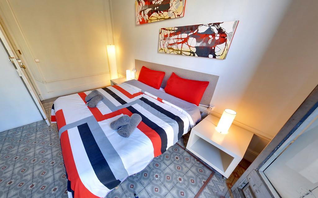 Des Artistes Hostal *