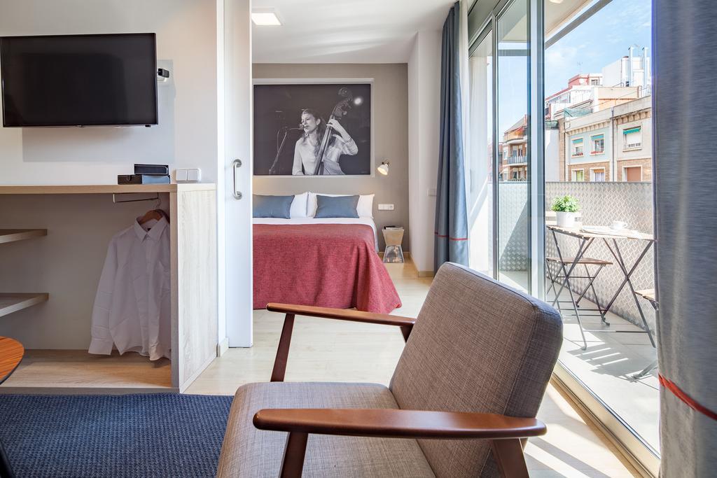 Apartahotel Habitat Hot Jazz Barcelona
