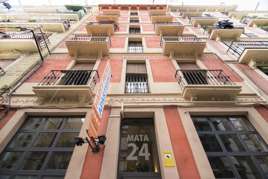 Happy People Ramblas Harbour Apartment