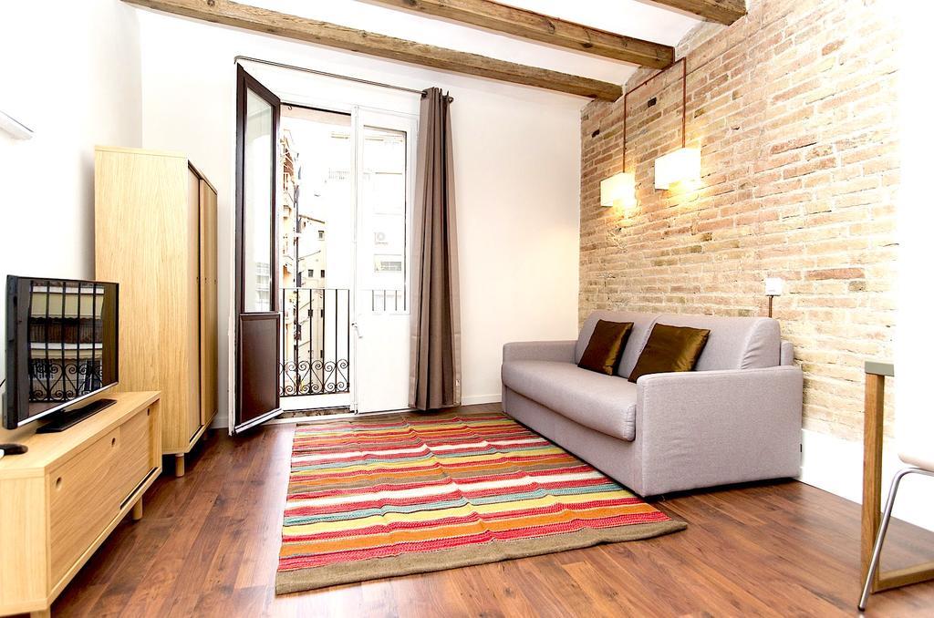 Sagrada Apartment