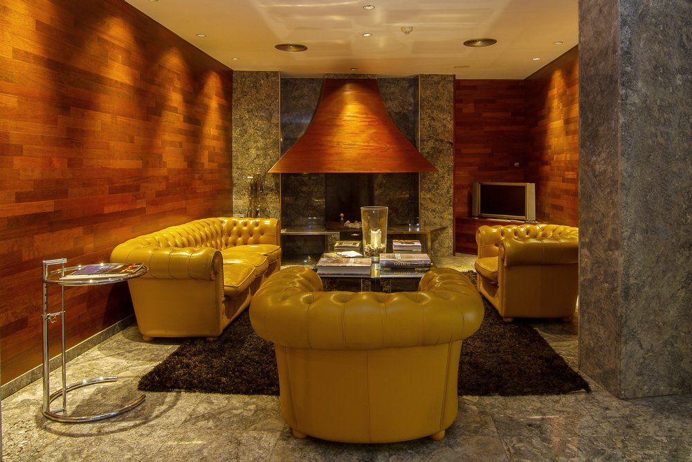 Sansi Diputació Hotel