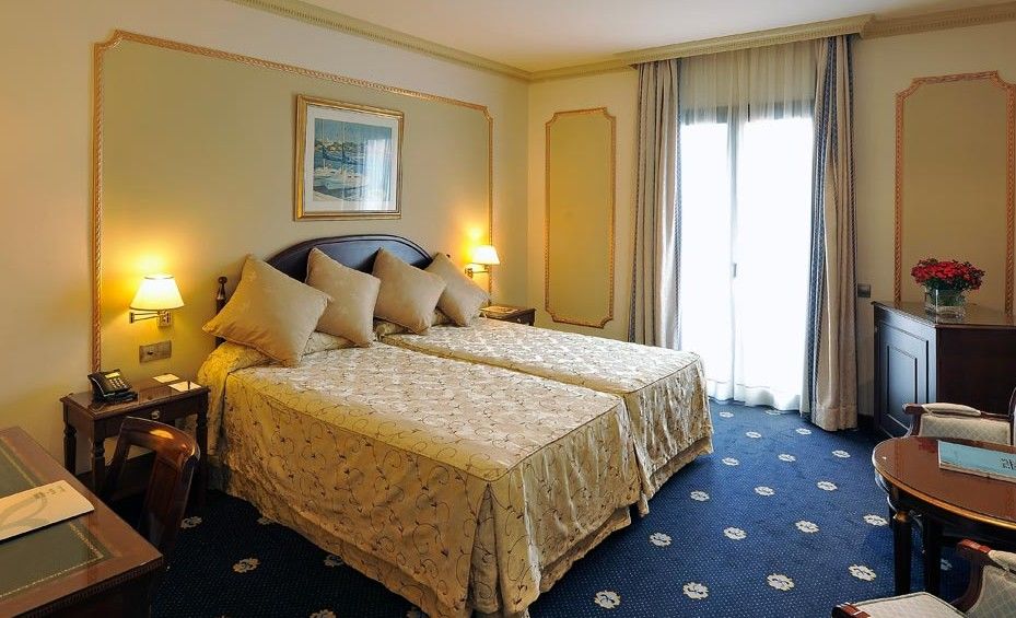 Roger De Llúria Hotel