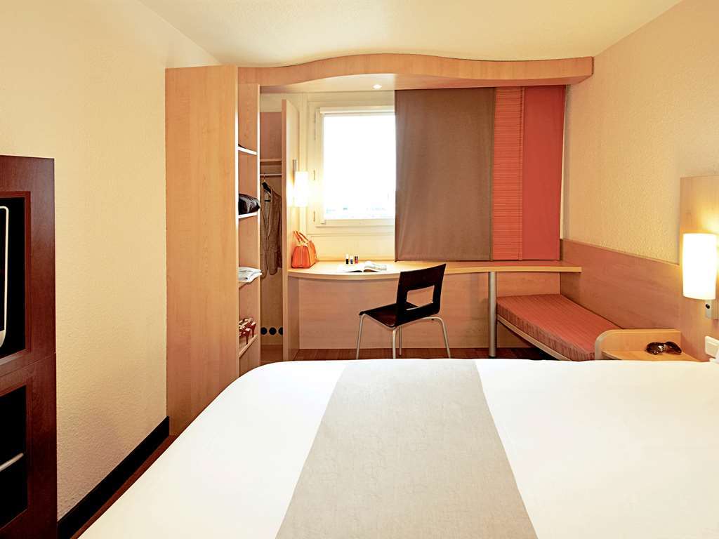 Hotel Ibis Plaza Glories 22@