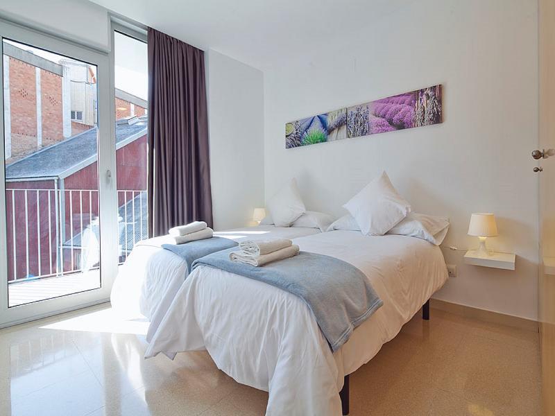 Hotel Charm Paralel 2*