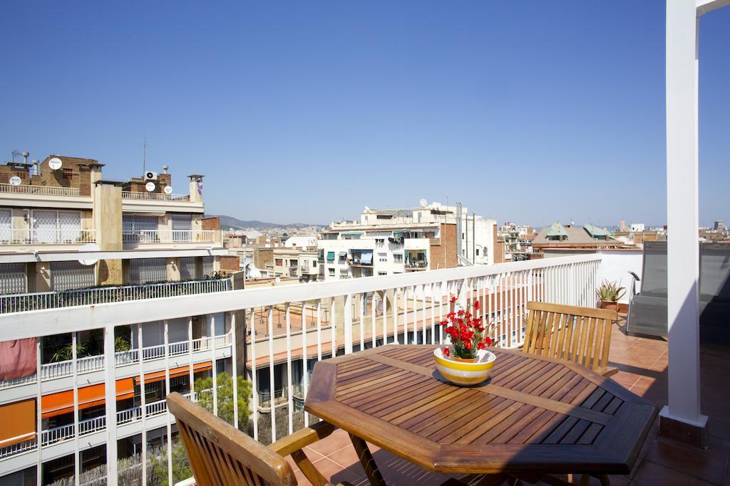 Attic Bcn Terrace Apartamento *