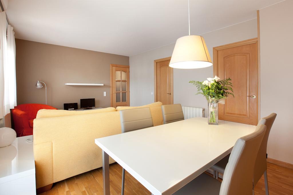 Letsgo Sagrada Familia Penthouse