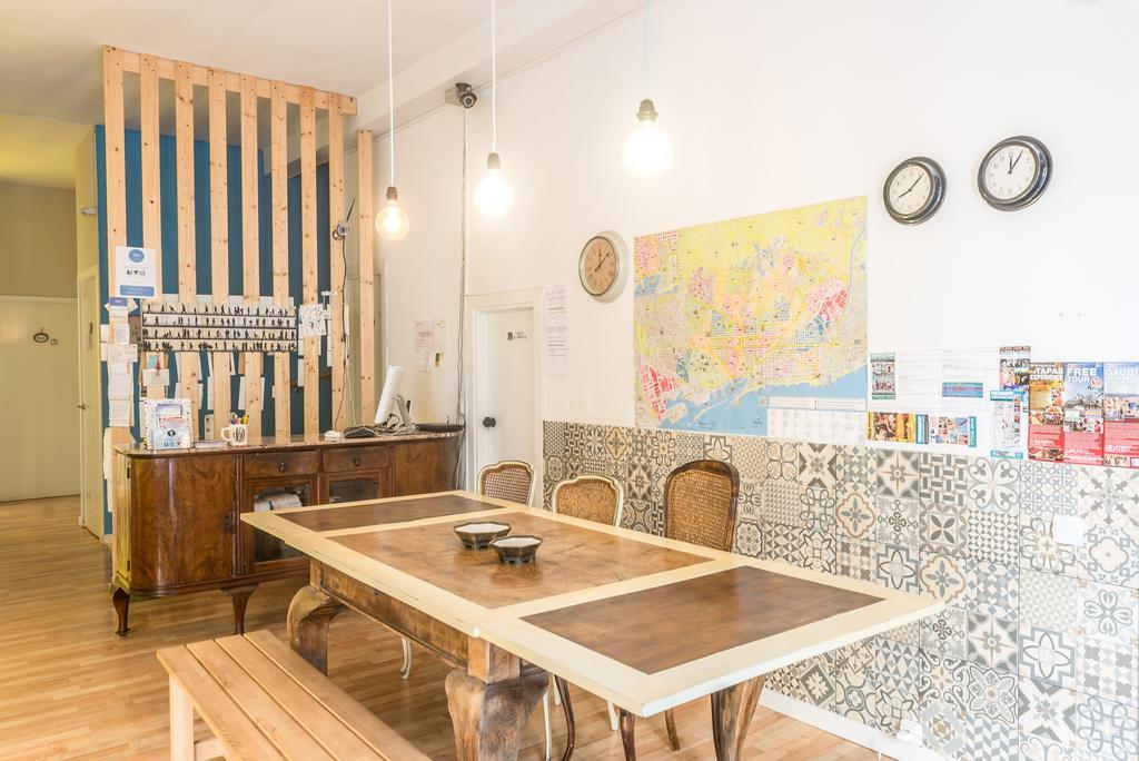 Hostal Camino *