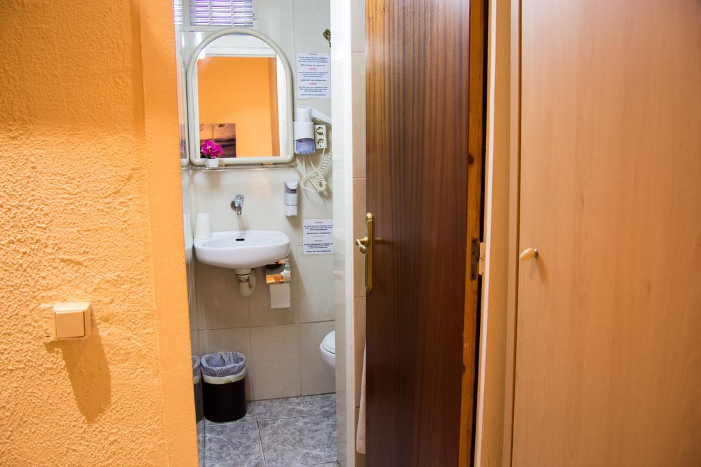 Pensión Aribau *