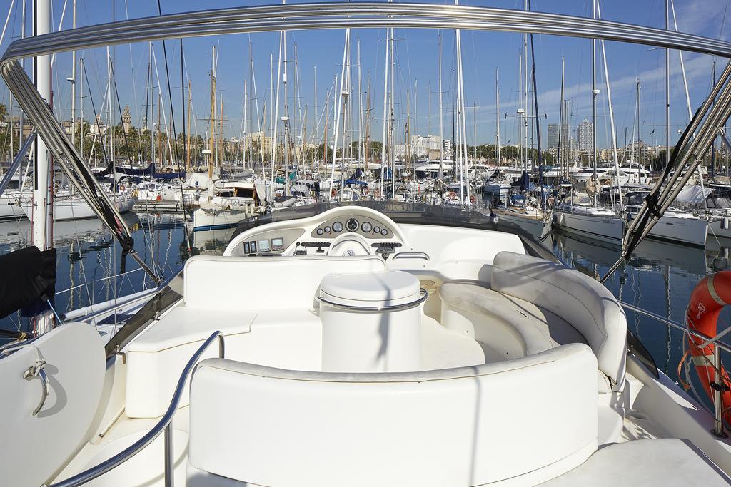 Hotel en barco La Gavina Boat