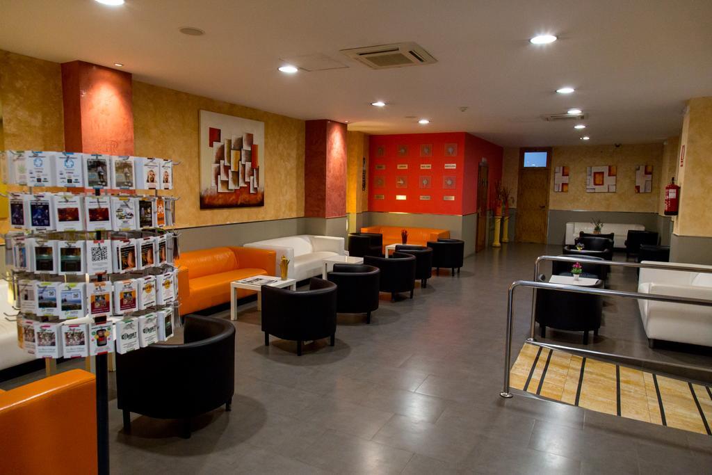 Pensión Hostal Barcelona 2*
