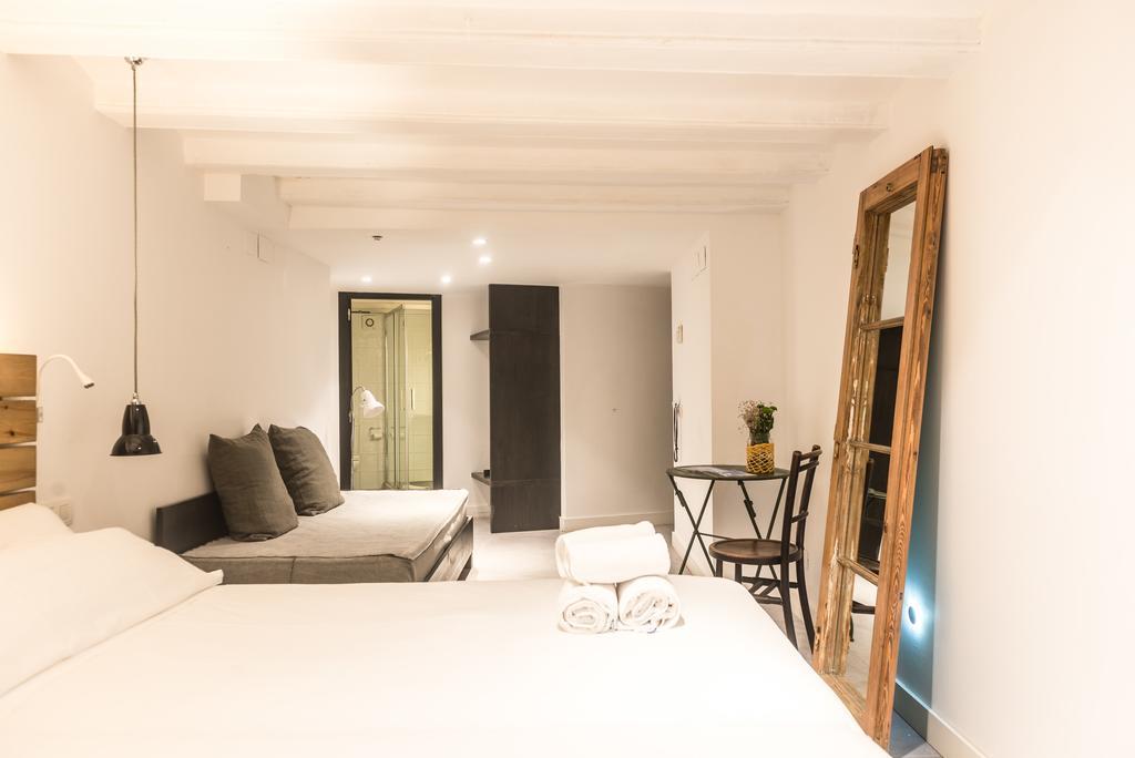 Eco Boutique Grau