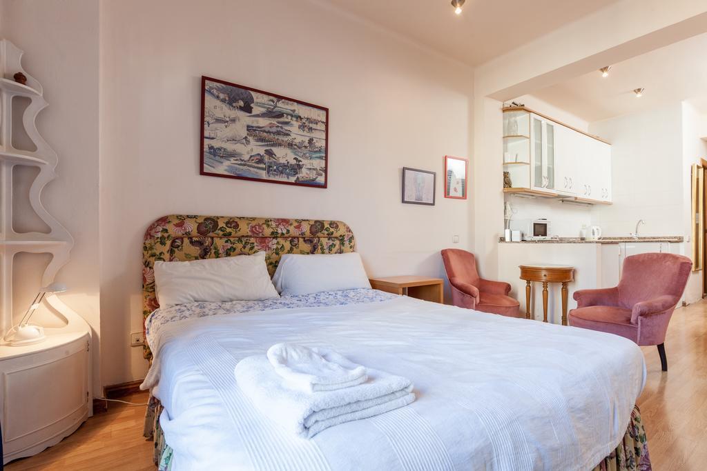 Flateli Granados Barcelona