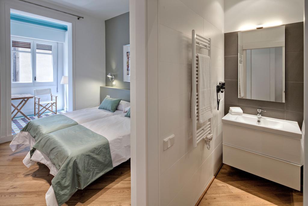 Habitat Rambla Deluxe Barcelona