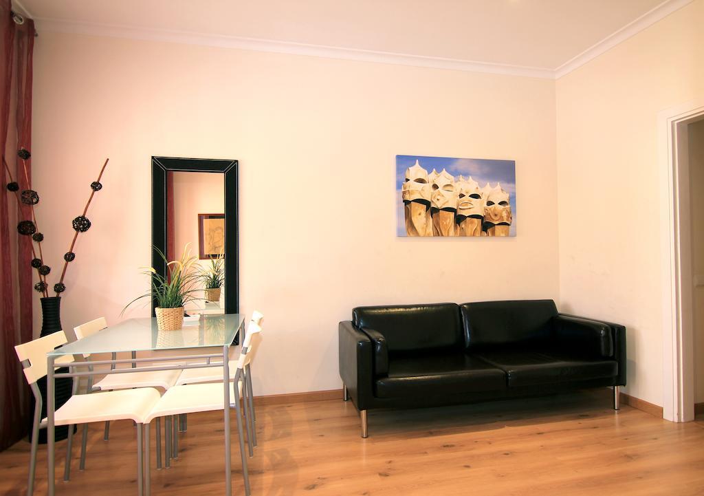 Apartamento Classbedroom Gaudí Barcelona