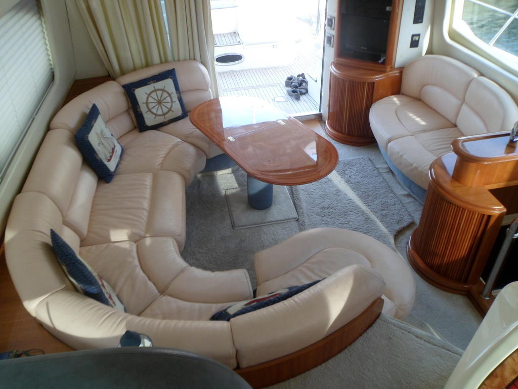 Hotel en barco La Gavina Boat Barcelona