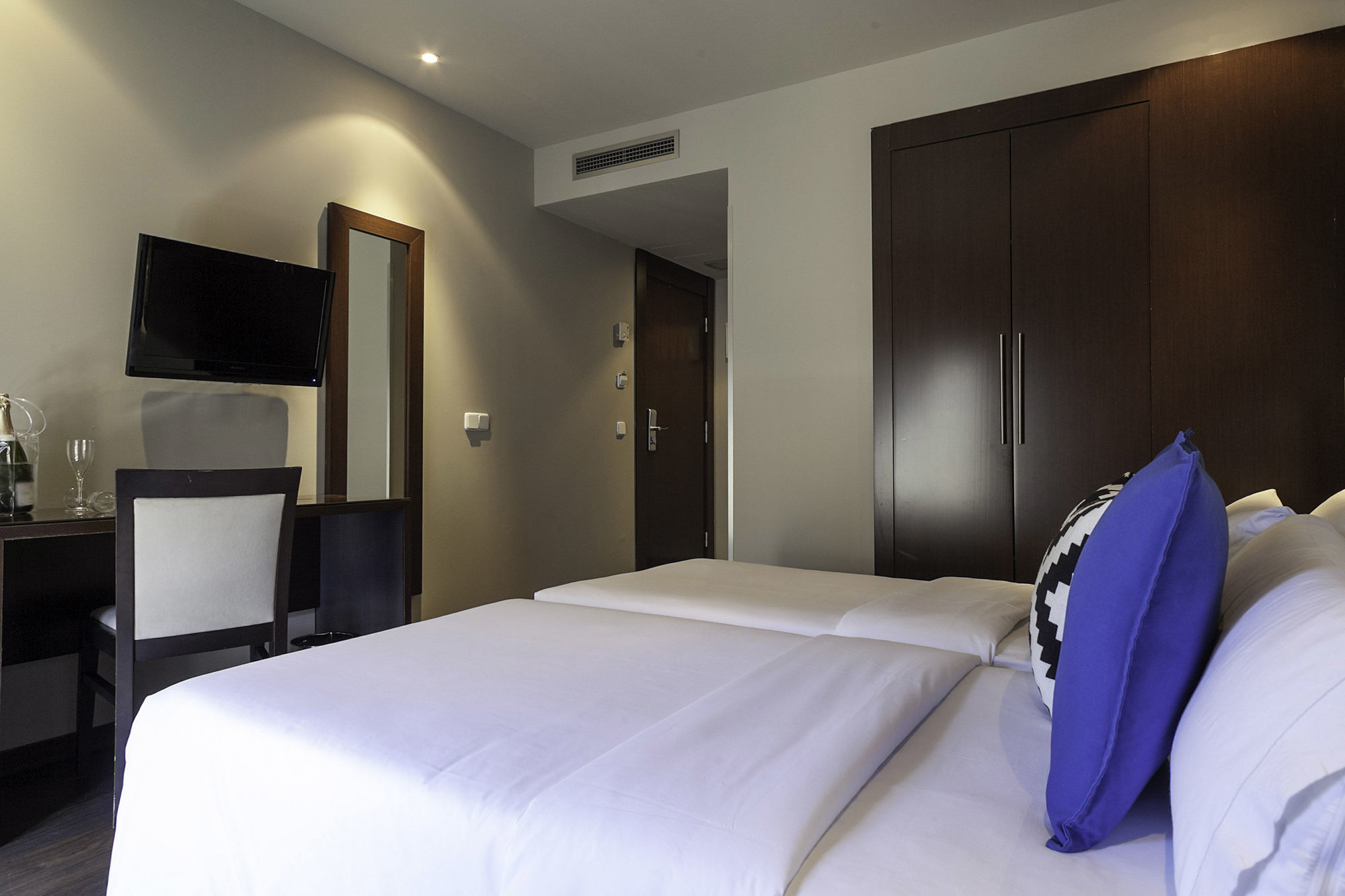 Hotel Acta Bcn 40 2*